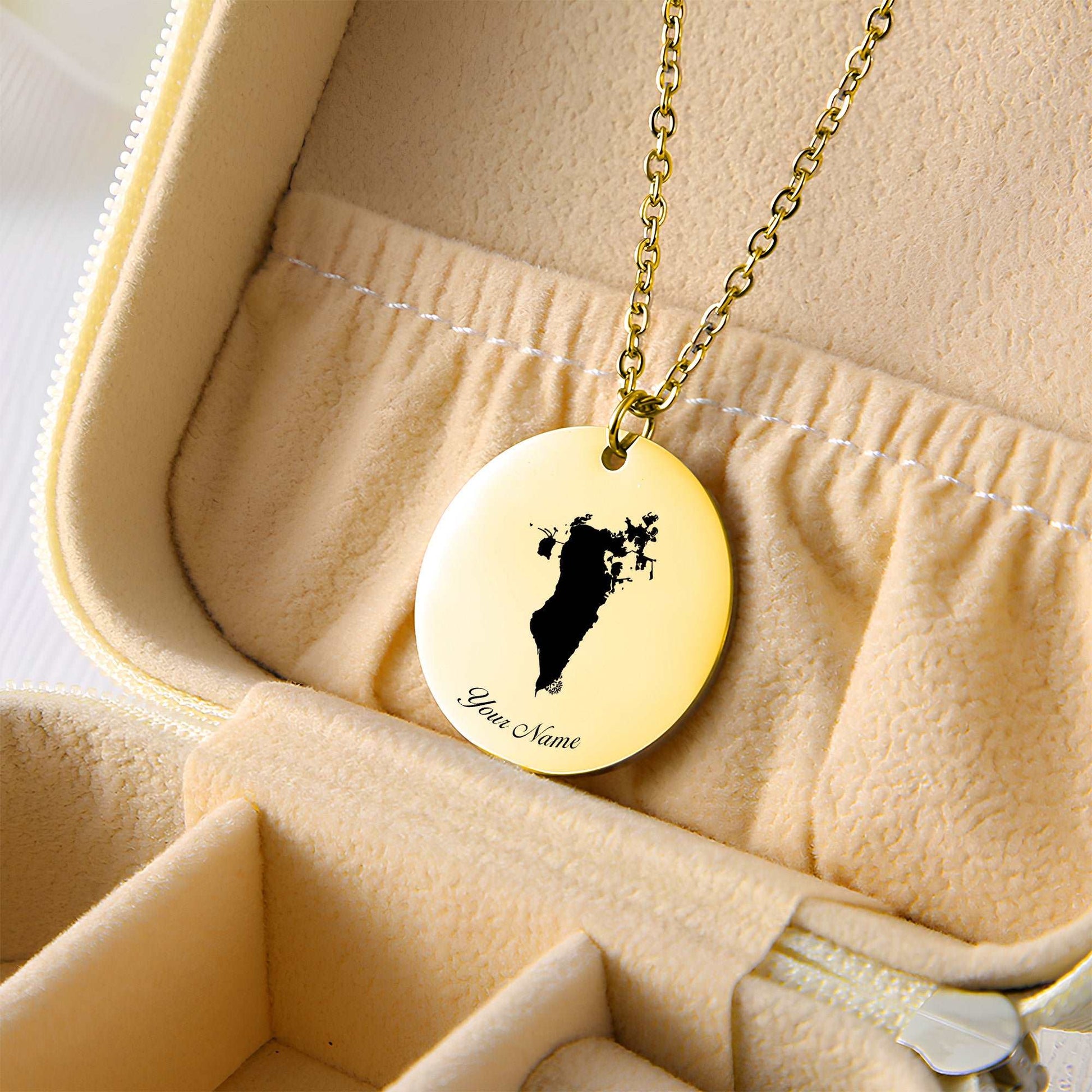 Bahrain Country Map Necklace - Personalizable Jewelry