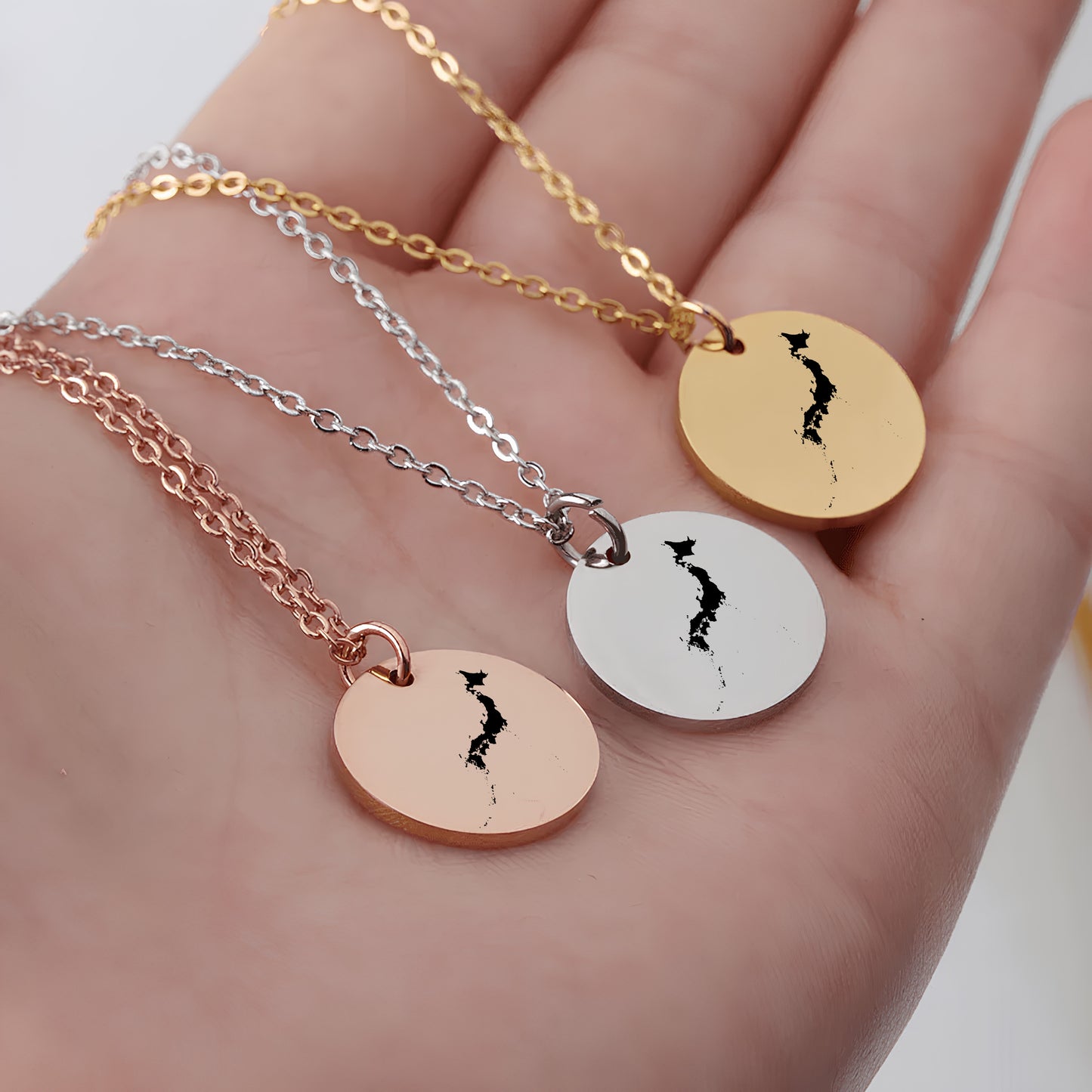 Japan Country Map Necklace - Personalizable Jewelry