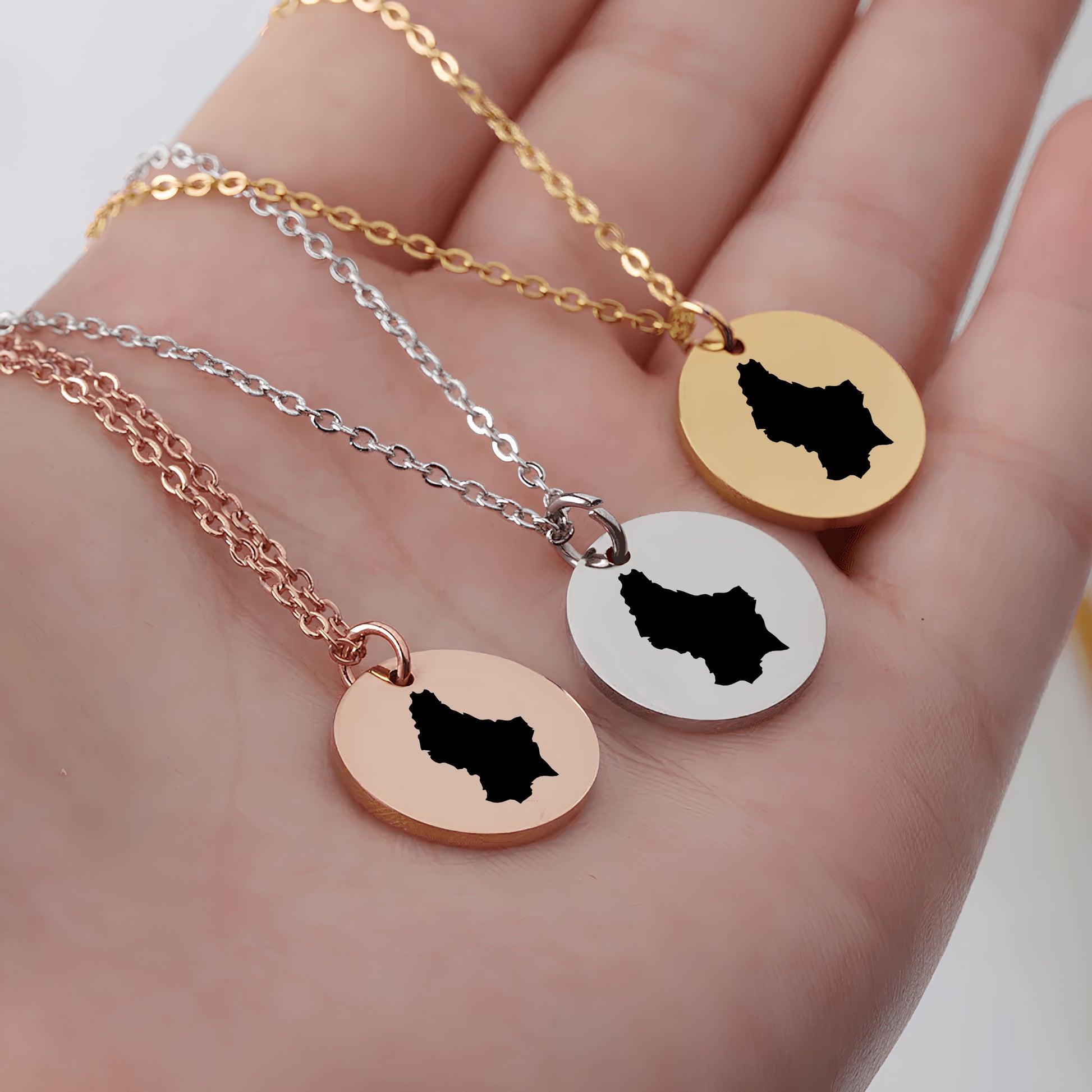 Luxembourg Country Map Necklace - Personalizable Jewelry