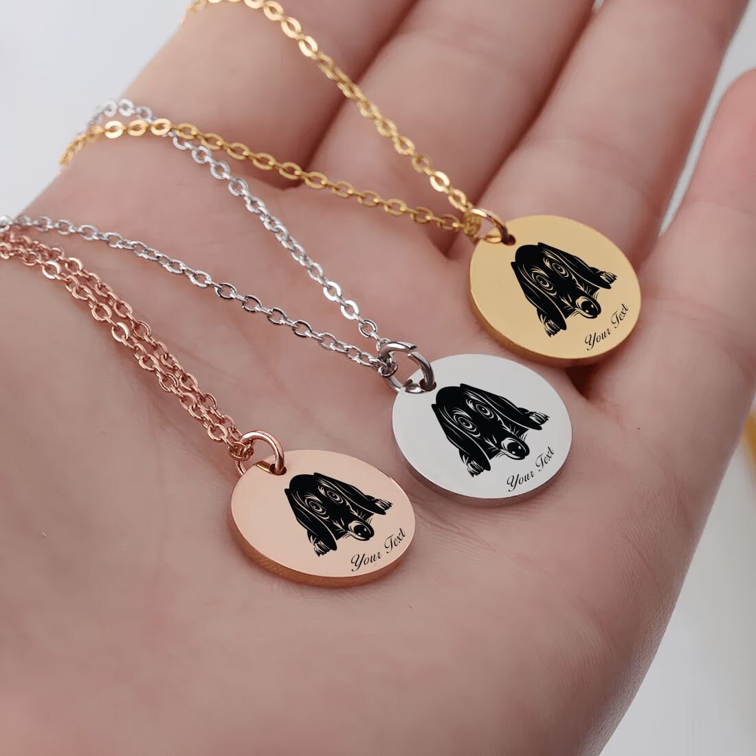 Dachshund Dog Portrait Necklace - Personalizable Jewelry